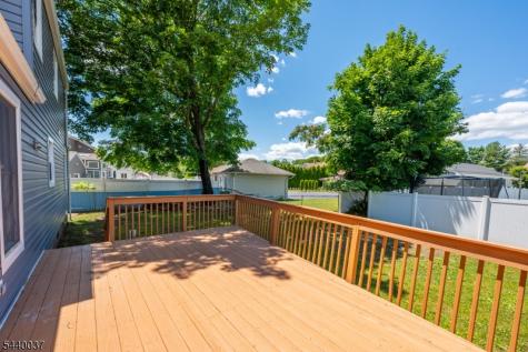 4 Van Duyne Avenue Riverdale NJ 07457