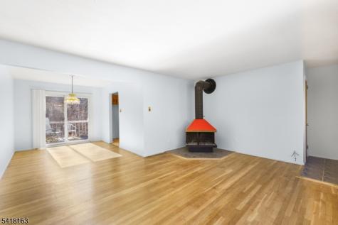 18 Kendall Drive Ringwood NJ 07456