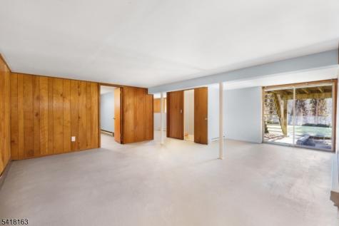 18 Kendall Drive Ringwood NJ 07456