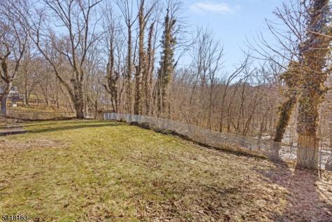 18 Kendall Drive Ringwood NJ 07456
