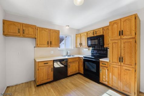 18 Kendall Drive Ringwood NJ 07456
