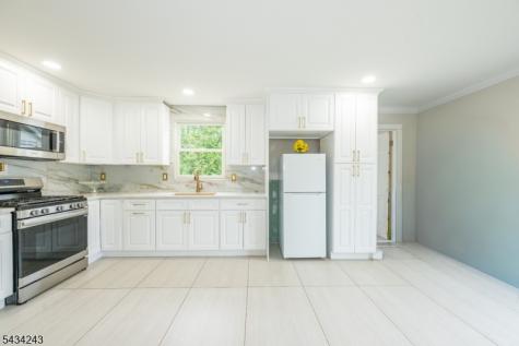 1022 Ringwood Avenue Wanaque NJ 07420