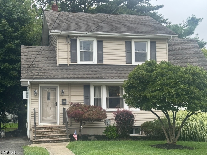 214 Boyle Avenue Totowa NJ 07512