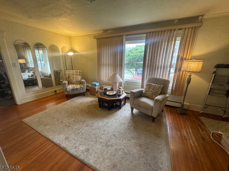 214 Boyle Avenue Totowa NJ 07512