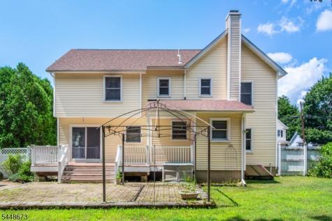 14 Garden Avenue Wharton NJ 07885