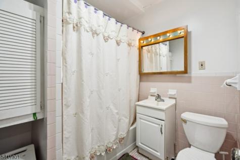 7 Wolf Place Irvington NJ 07111