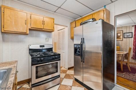 7 Wolf Place Irvington NJ 07111