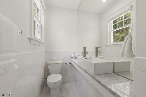 372 Wyoming Avenue Millburn NJ 07041