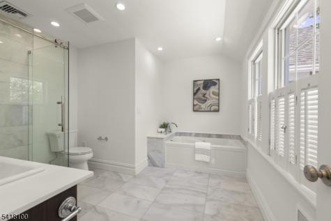 372 Wyoming Avenue Millburn NJ 07041