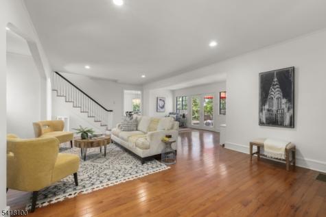 372 Wyoming Avenue Millburn NJ 07041