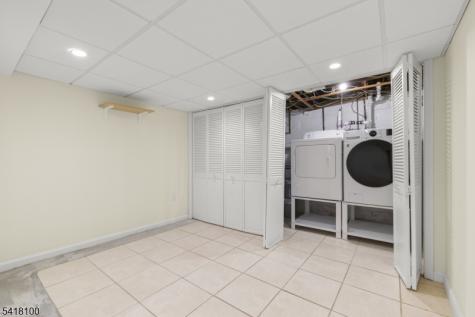 372 Wyoming Avenue Millburn NJ 07041