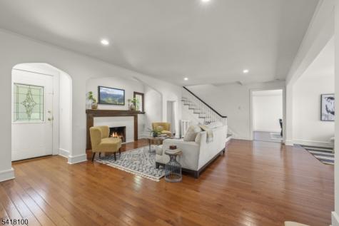 372 Wyoming Avenue Millburn NJ 07041