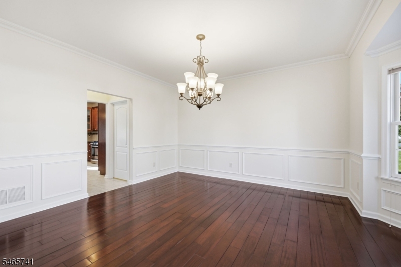 424 Delmore Avenue South Plainfield NJ 07080