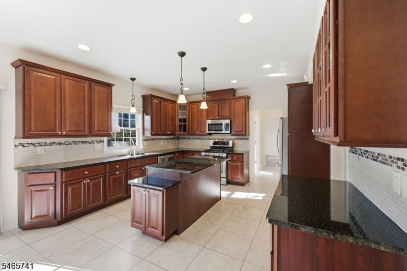 424 Delmore Avenue South Plainfield NJ 07080