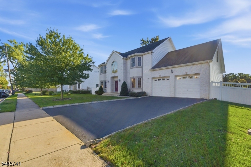 424 Delmore Avenue South Plainfield NJ 07080