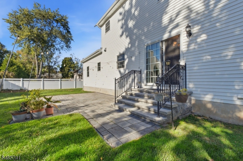 424 Delmore Avenue South Plainfield NJ 07080