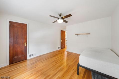 36 2ND Street Fanwood NJ 07023