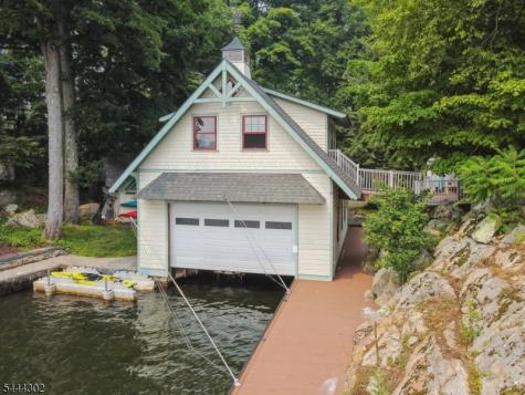 55 Raccoon Island Road Jefferson NJ 07849
