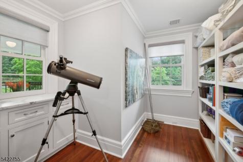 44 Spring Valley Road Morris NJ 07960