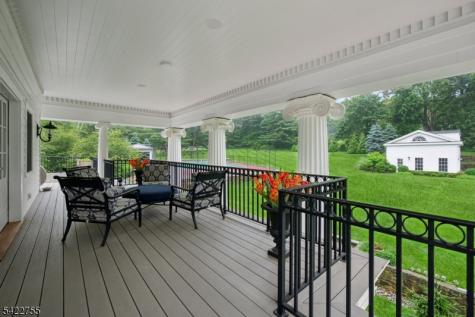 44 Spring Valley Road Morris NJ 07960