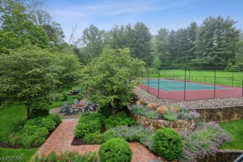 44 Spring Valley Road Morris NJ 07960