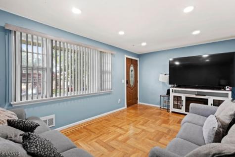 914 Inwood Place Rahway NJ 07065