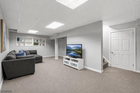 12 Indian Run Scotch Plains NJ 07076