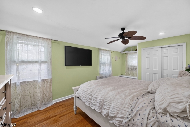 31 Freeman Place Nutley NJ 07110