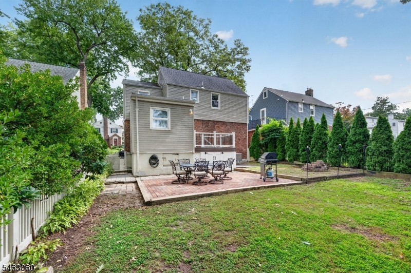 31 Freeman Place Nutley NJ 07110