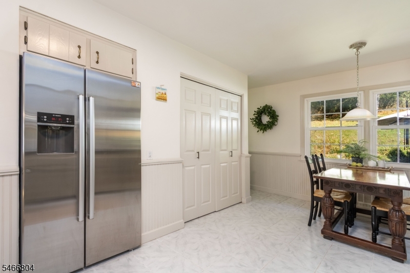 8 Prescott Circle Clinton NJ 08833