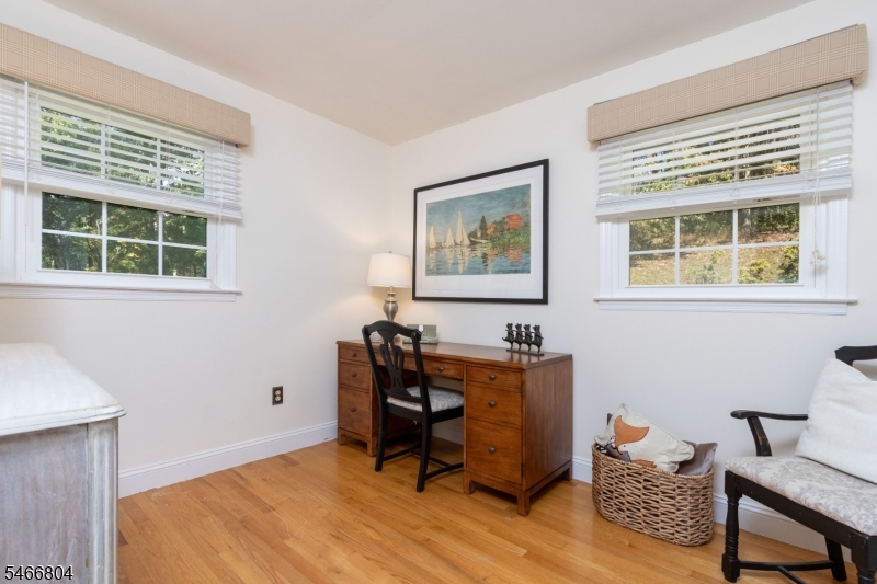 8 Prescott Circle Clinton NJ 08833