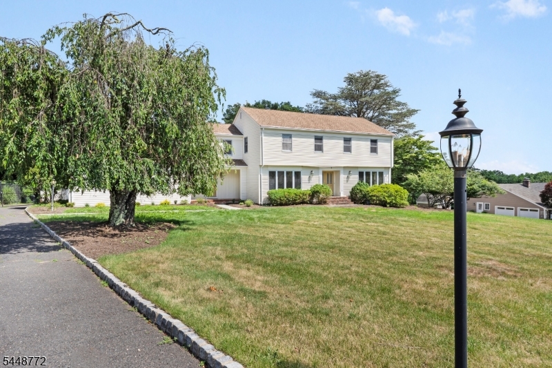 8 Patriot Road Peapack Gladstone NJ 07934