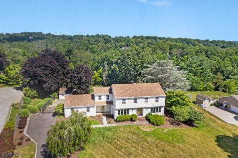 8 Patriot Road Peapack Gladstone NJ 07934