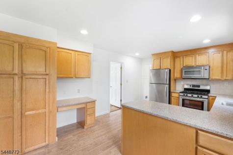 8 Patriot Road Peapack Gladstone NJ 07934