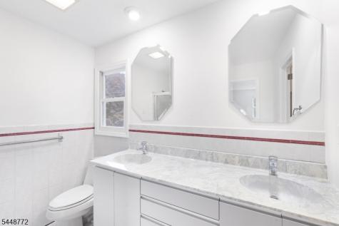 8 Patriot Road Peapack Gladstone NJ 07934