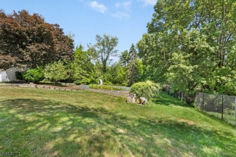 8 Patriot Road Peapack Gladstone NJ 07934