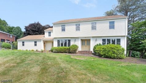 8 Patriot Road Peapack Gladstone NJ 07934