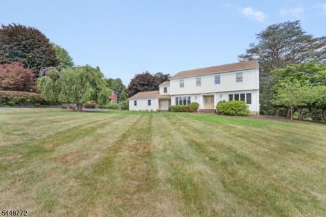 8 Patriot Road Peapack Gladstone NJ 07934