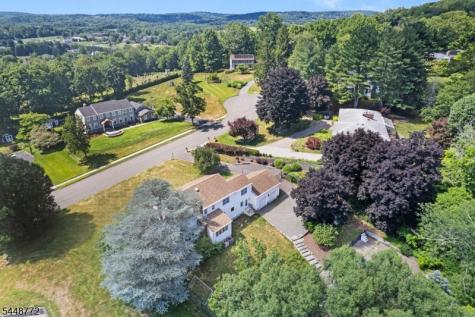 8 Patriot Road Peapack Gladstone NJ 07934