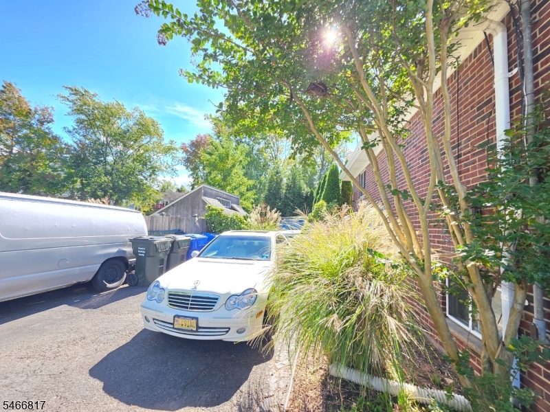 176 Kensington Avenue Woodbridge NJ 07067