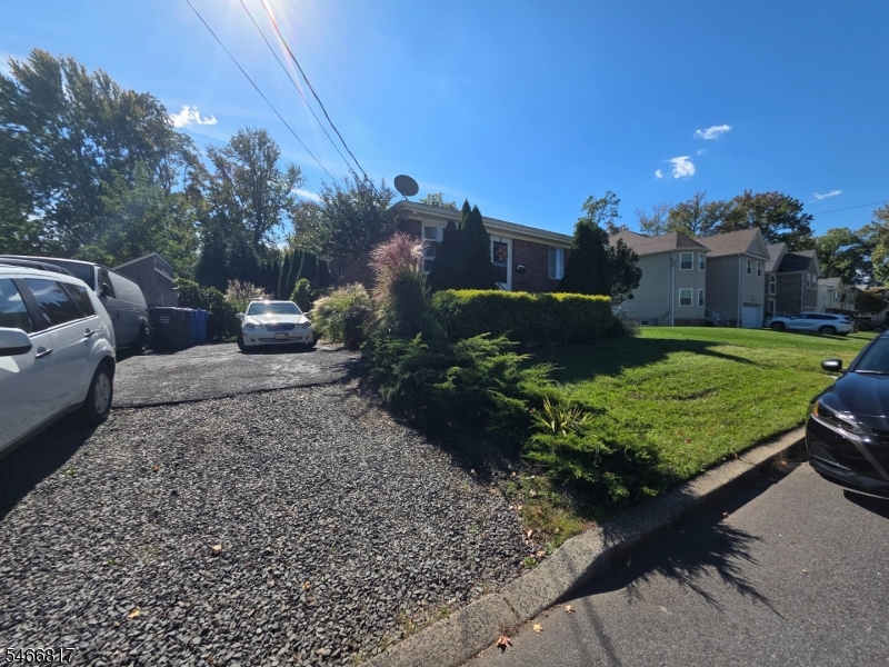 176 Kensington Avenue Woodbridge NJ 07067