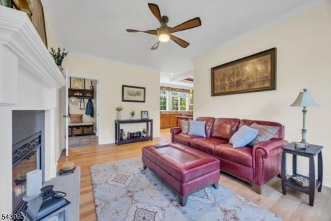 16 Hughey Lane Hillsborough NJ 08844