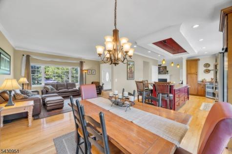 16 Hughey Lane Hillsborough NJ 08844