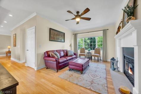 16 Hughey Lane Hillsborough NJ 08844