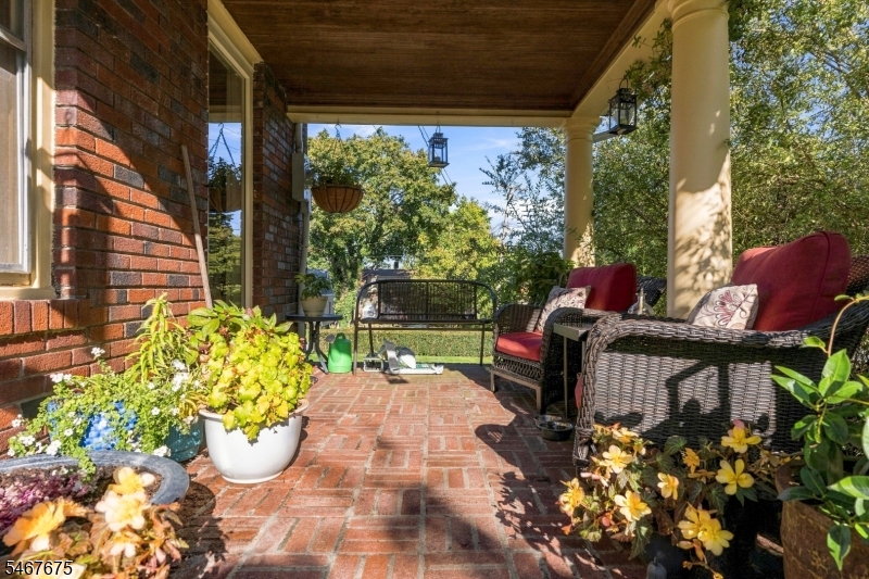 22 Hillcrest Avenue Washington NJ 07882