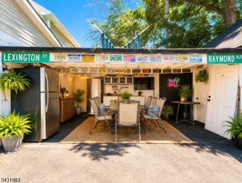 52 Hollywood Avenue Hillside NJ 07205