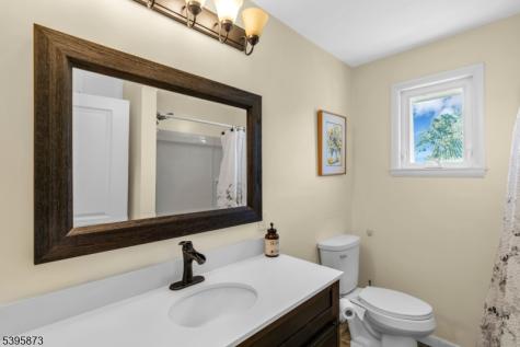 70 Mackenzie Road Lebanon NJ 08827