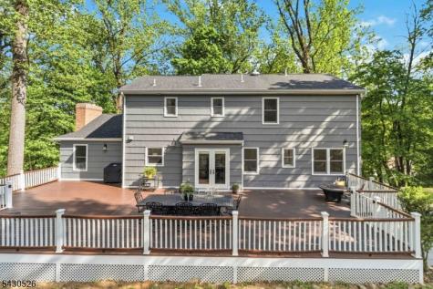 66 Hillcrest Avenue Morris NJ 07960
