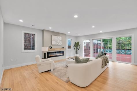 448 Fern Avenue Lyndhurst NJ 07071