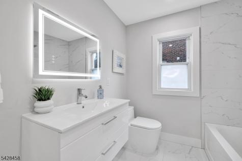 448 Fern Avenue Lyndhurst NJ 07071